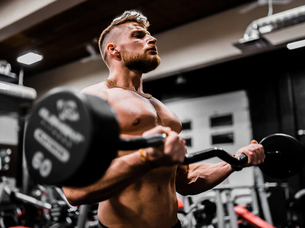 15 دقیقه : بهترین تمرین با وزن بدن برای رزمندگان